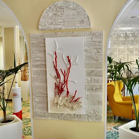 Hotel Corallo Garni 3*