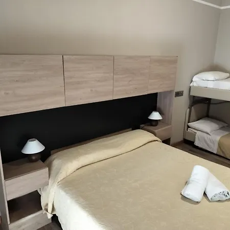 Hotel Corallo Garni 3*