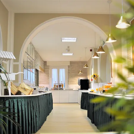 Corallo Hotel 3*