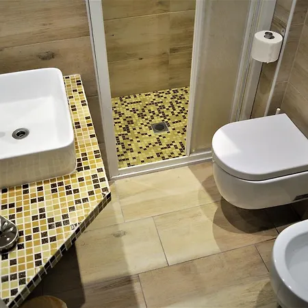 Hotel Corallo Garni 3*