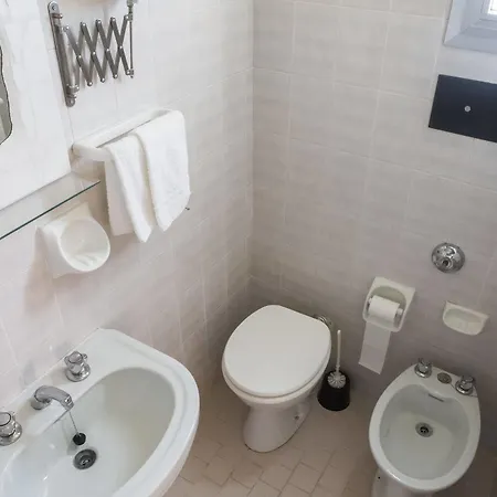 Hotel Corallo Garni 3*