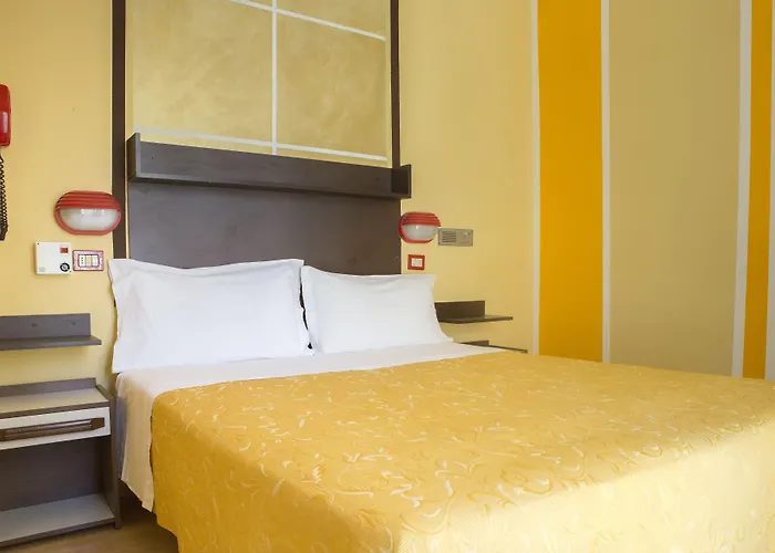 Corallo Garnì 3* Cattolica