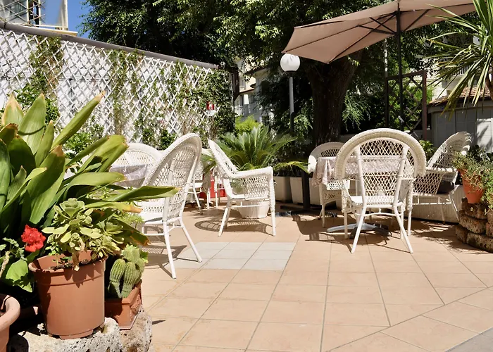 Hotel Corallo Garnì Cattolica