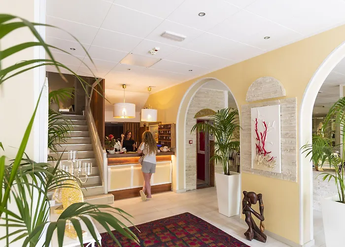 Corallo Garni 3* Cattolica